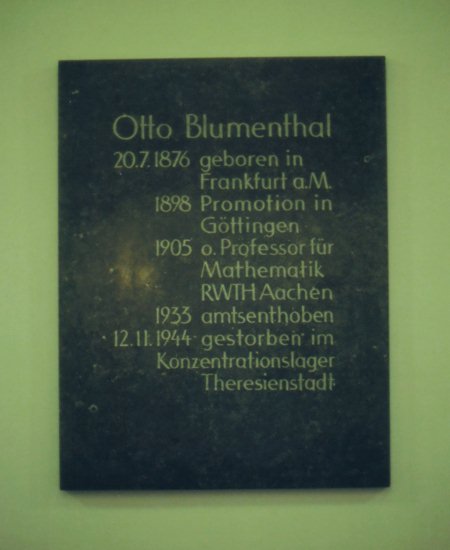 Gedenktafel fuer O. Blumenthal /
Commemorative plaque for O. Blumenthal