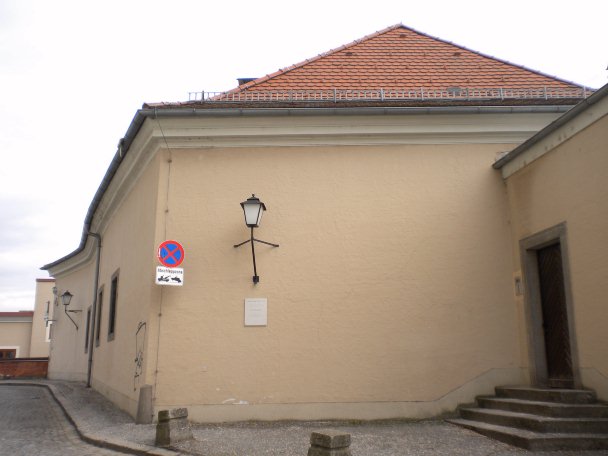 Gebaeude mit der Tafel zu C. A. Doppler /
Building with the plaque for C. A. Doppler