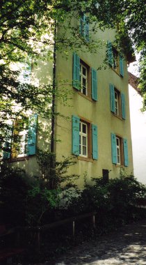 Wohnhaus in Riehen / 
Dwelling house in Riehen