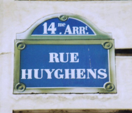 Rue Huyghens