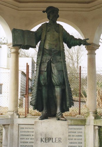 Statue zu J. Kepler /
Statue of J. Kepler