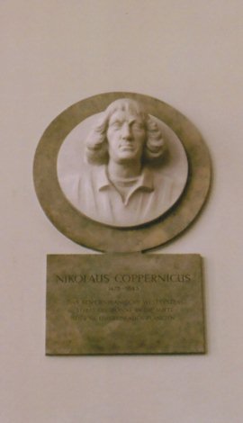 Bueste von N. Kopernikus /
Bust of N. Copernicus