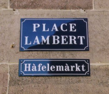 Strassenschild / 
Street-sign