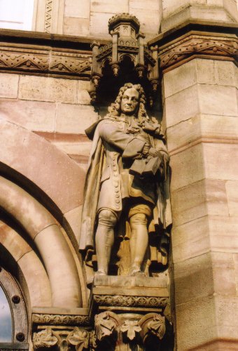 Denkmal zu G. W. Leibniz / 
Monument of G. W. Leibniz