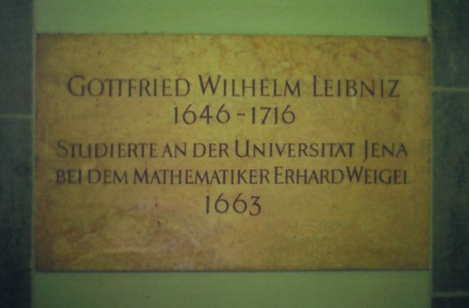 Tafel zu G. W. Leibniz und E. Weigel /
Plaque for G. W. Leibniz and E. Weigel