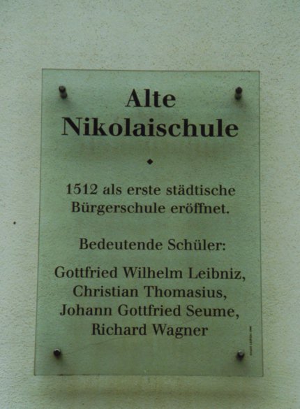 Tafel zur Alten Nicolaischule /
Plaque for the Old Nicolai School