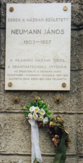 Gedenktafel am Geburtshaus / Plaque at the birth place
