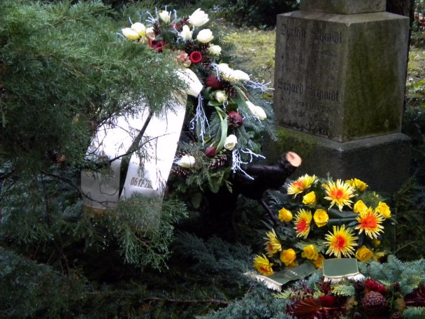 Kranzniederlegung /
Ceremonial laying of a wreath