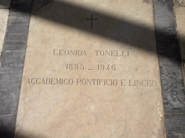 Inschrift zu L. Tonelli /
Inscription for L. Tonelli